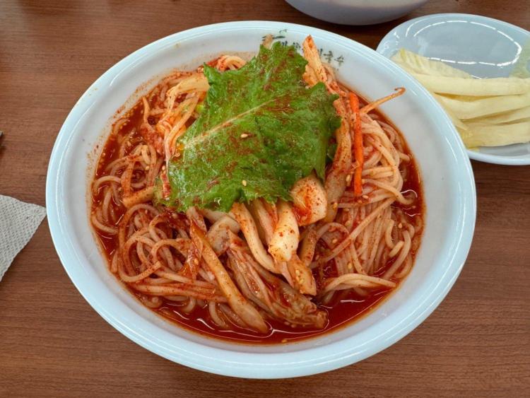 망향비빔국수 본점