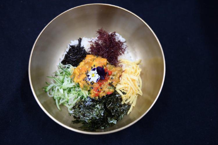 멍게비빔밥 맛집, 겨울 제철인데 왜 다들 통영행 예약할까?